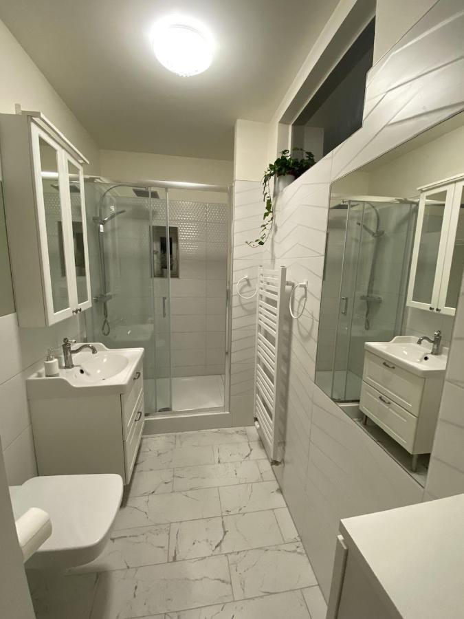 Apartament Czytelnia - Parking Gratis Poznań Exterior foto